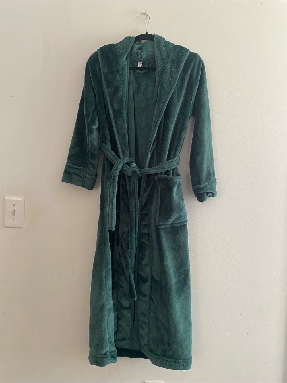 Plush Hooded Long Robe Coat in Deep Green - Picture 3 of 3